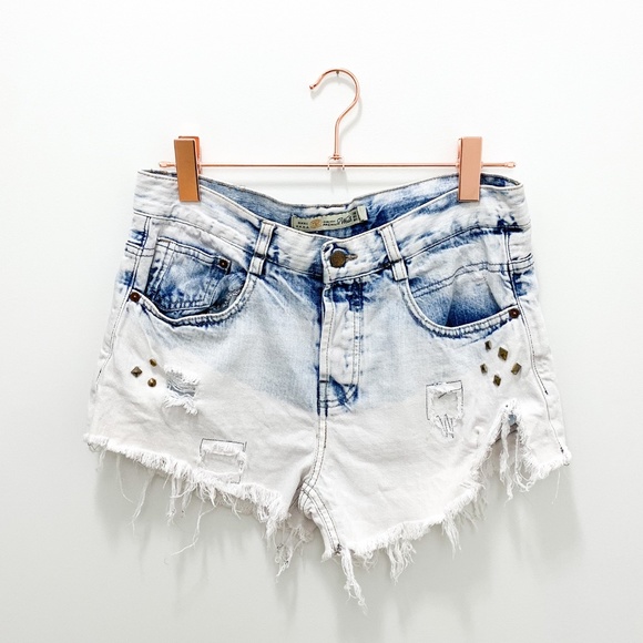 Zara Pants - SOLD - ZARA DENIM SHORTS HIGH WAISTED